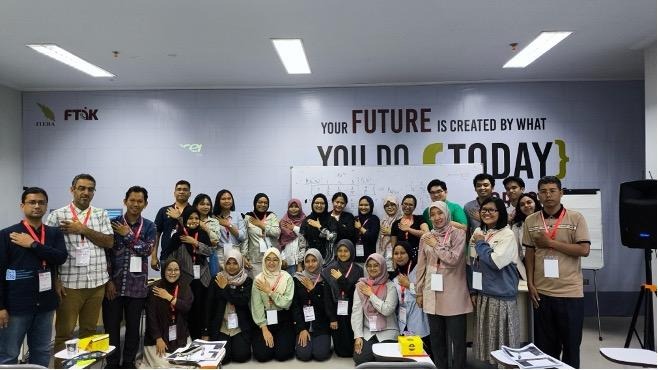 Hari Kedua SEAMS School 2025 Itera: Diskusi Aktif dan Interaktif dalam Kelas dan Group Discussion